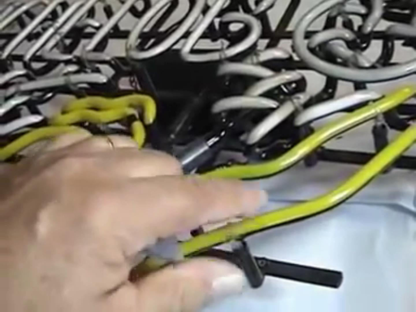 How to take out a broken section from a neon sign